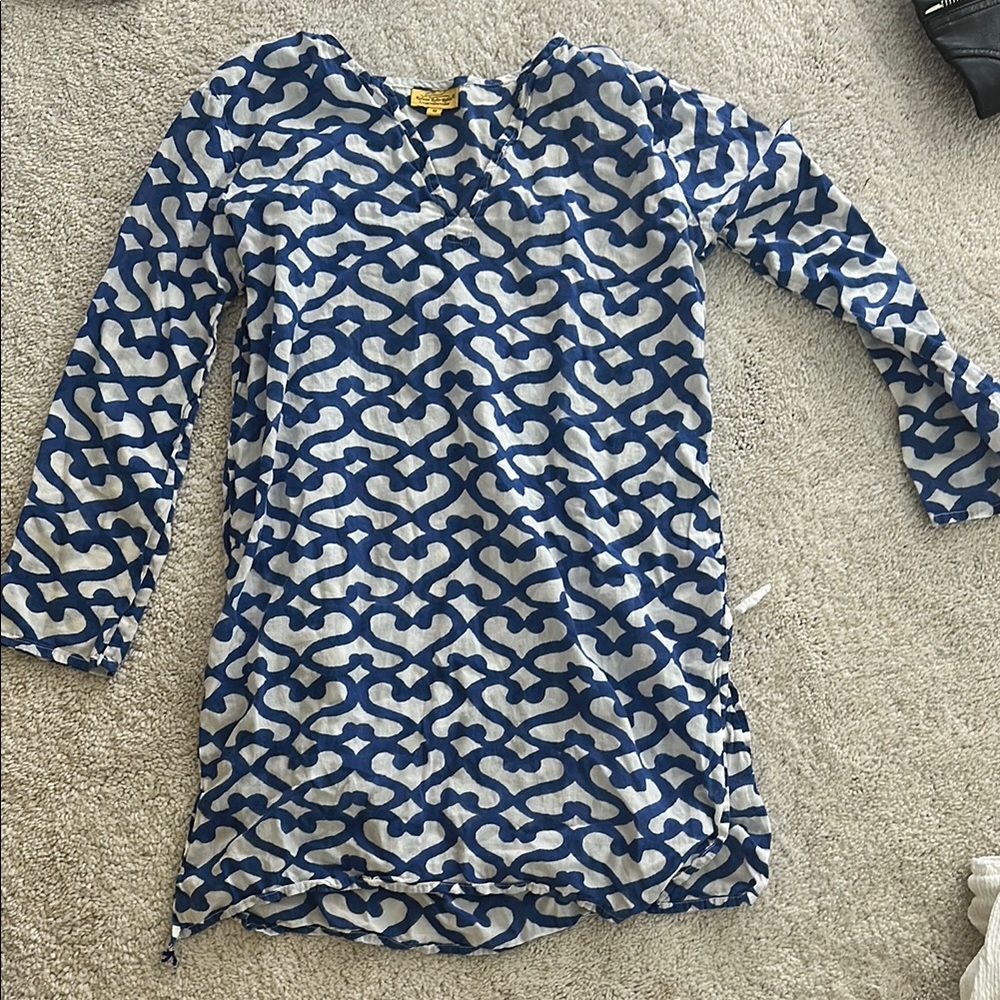 Roberta Roller Rabbit Blue and White V-Neck Top